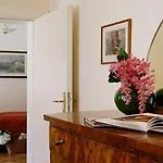 Albertina Venedigs Lido