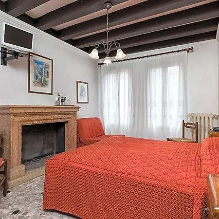 Hotel Albertina Lido de Venise